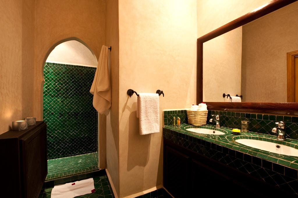 Hotel & Spa Riad El Walaa Marrakesch Zimmer foto